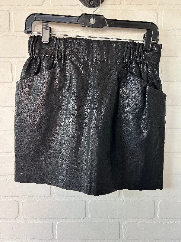 Black Skirt Mini & Short Zara Basic, Size 4